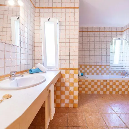 Osiris Villa Albufeira
